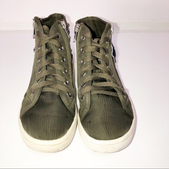 Steve Madden olive emoji hitop - Picture 1 of 8